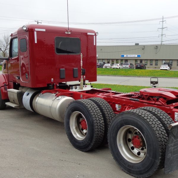 Peterbilt 567 automatic