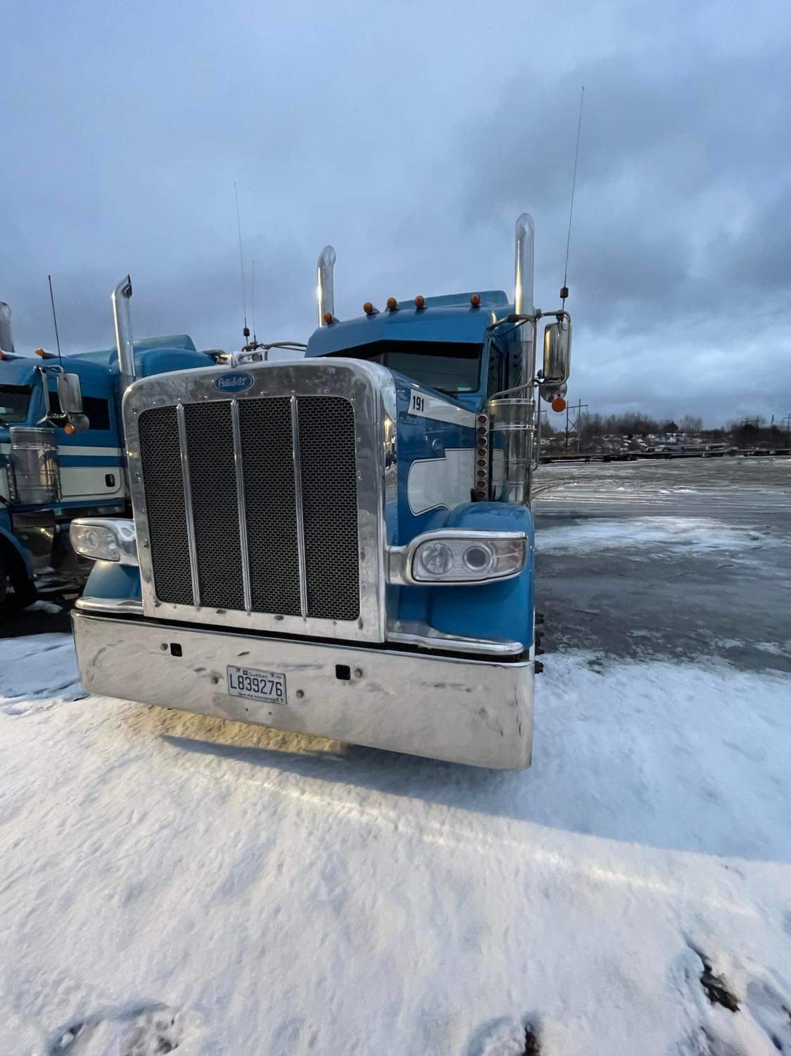 Peterbilt389-2021_1
