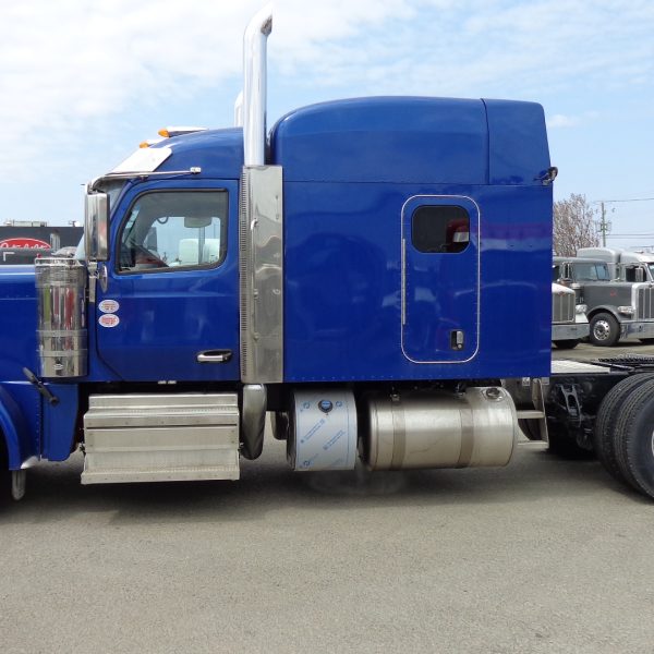 Peterbilt 589 Bleu