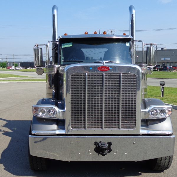 Peterbilt 589 Fardier 2025 truck