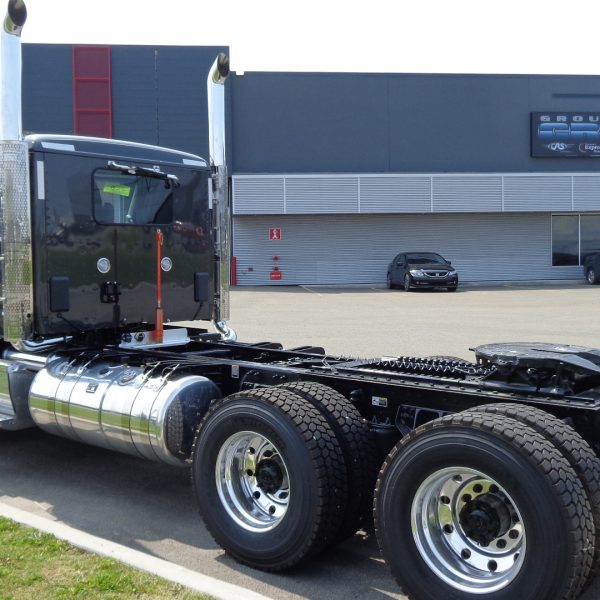 2025 Peterbilt 567 16 x 46,000 lbs FULL LOCK