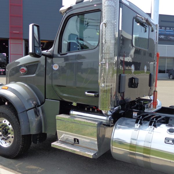 2025 Peterbilt 567 16 x 46,000 lbs FULL LOCK