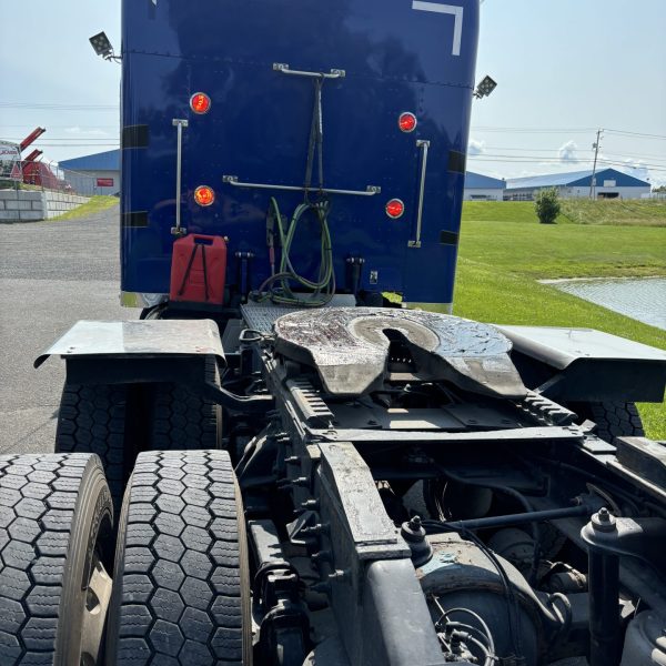 2022 Peterbilt 389 BAS MILLAGE, TRÈS PROPRE