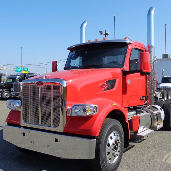 2025 Peterbilt 567