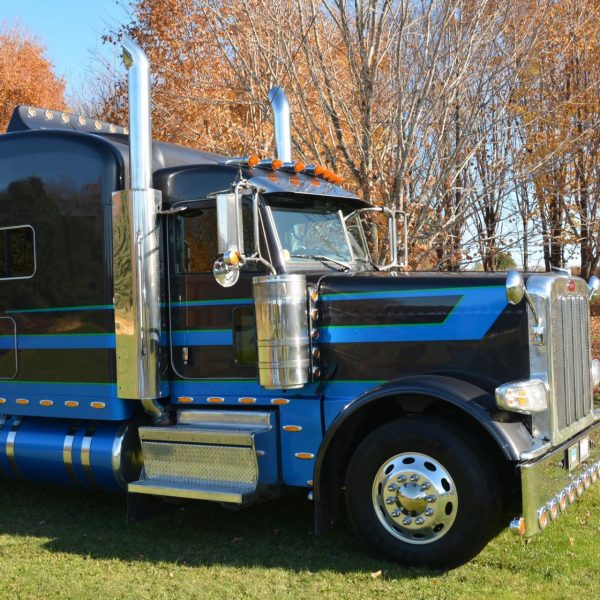 2020 Peterbilt 389 UN SEUL PROPRIO