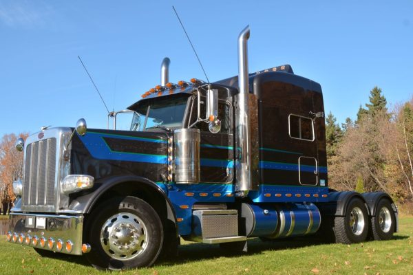2020 Peterbilt 389 UN SEUL PROPRIO