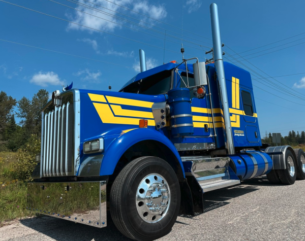 2019 Kenworth W900B