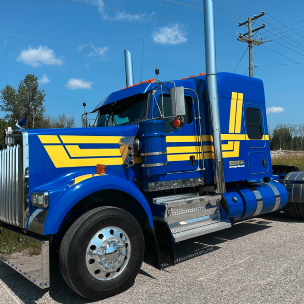 2019 Kenworth W900B