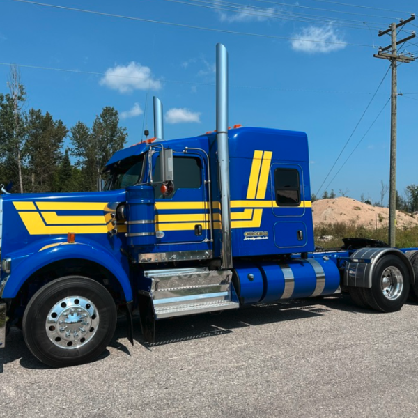 2019 Kenworth W900B