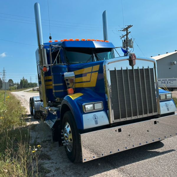 2019 Kenworth W900B