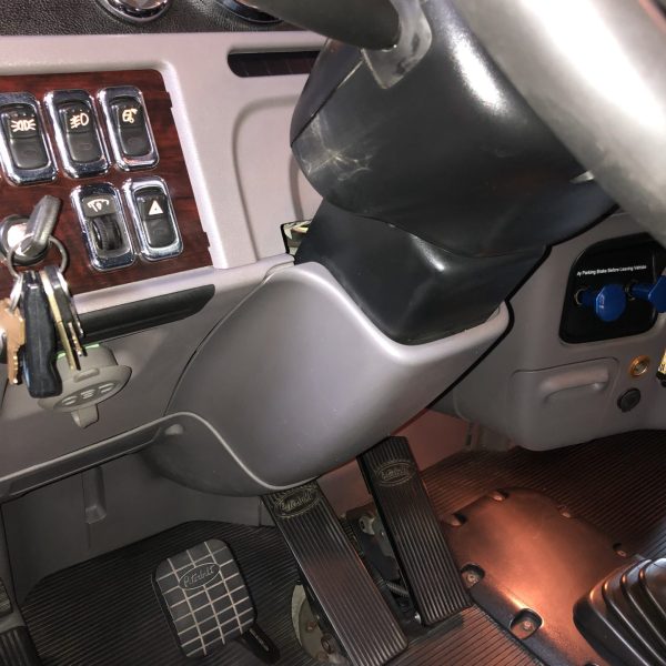 2020 Peterbilt 389 UN SEUL PROPRIO