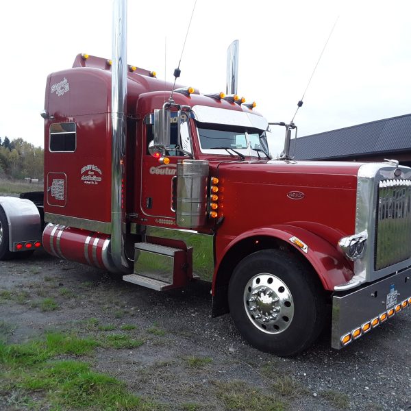 2022 Peterbilt 389 TRÈS TRÈS PROPRE