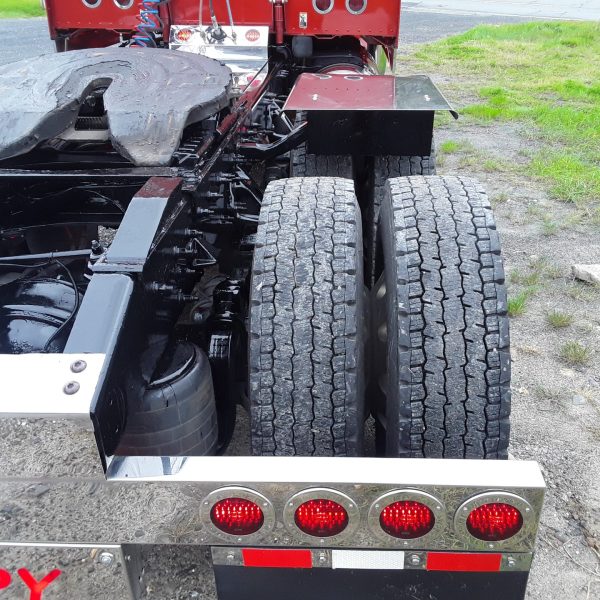 2022 Peterbilt 389 TRÈS TRÈS PROPRE