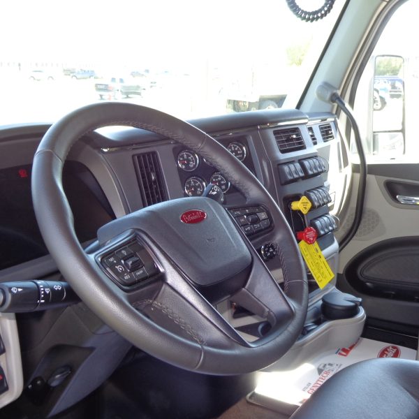 2026 Peterbilt 579 VERY COMPETITIVE PRICE, 3 AVAILABLE