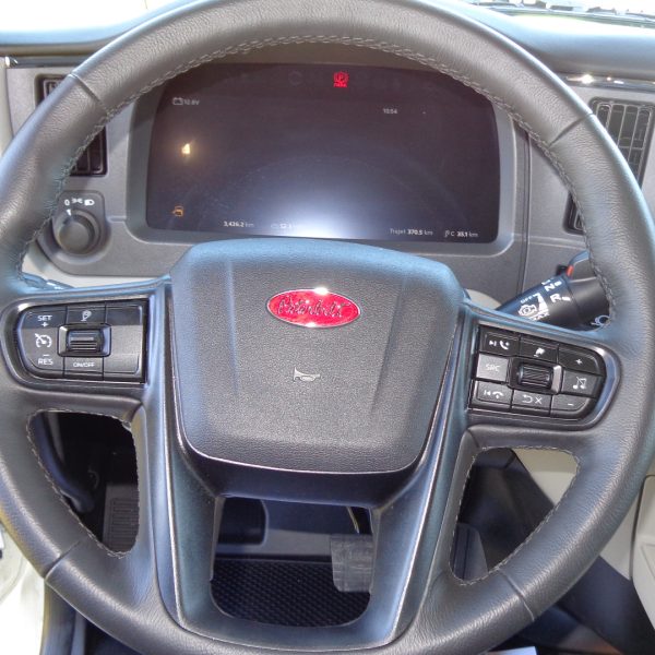 2026 Peterbilt 579 VERY COMPETITIVE PRICE, 3 AVAILABLE