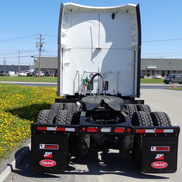 2026 Peterbilt 579 VERY COMPETITIVE PRICE, 3 AVAILABLE