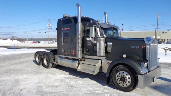 2020 Kenworth W900L 46,000 LBS NEWAY ADZ 246