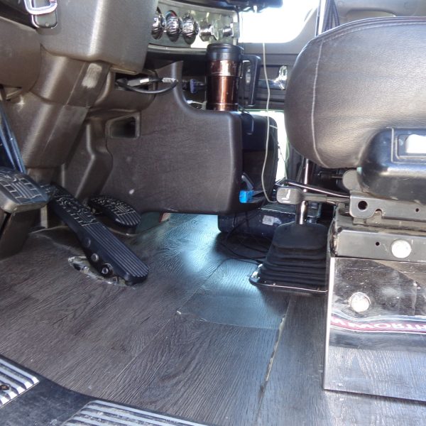 2020 Kenworth W900L 46,000 LBS NEWAY ADZ 246