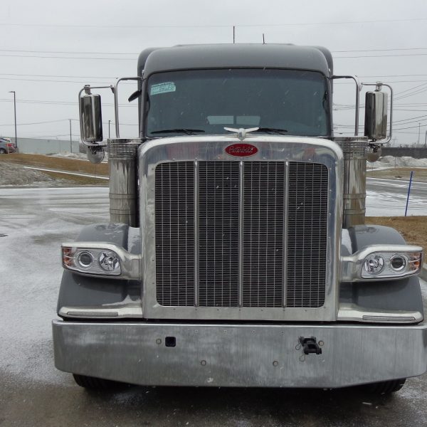 2025 Peterbilt 589 super 40, trans, automatique 18 vitesses