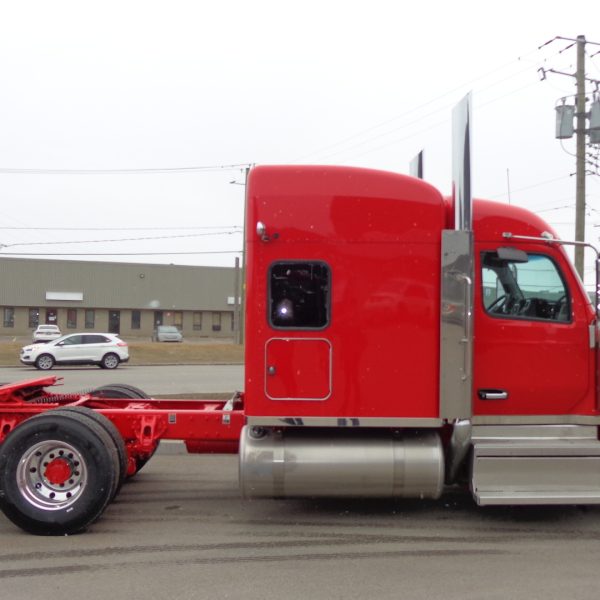 2025 Peterbilt 589