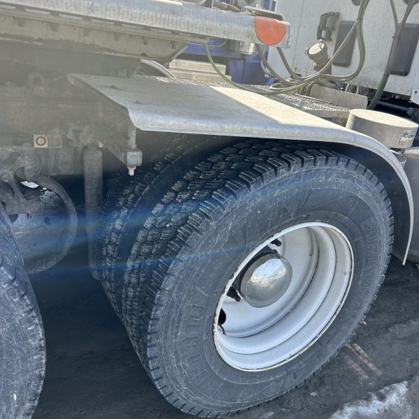 Peterbilt 567 2018 (capot 121")
