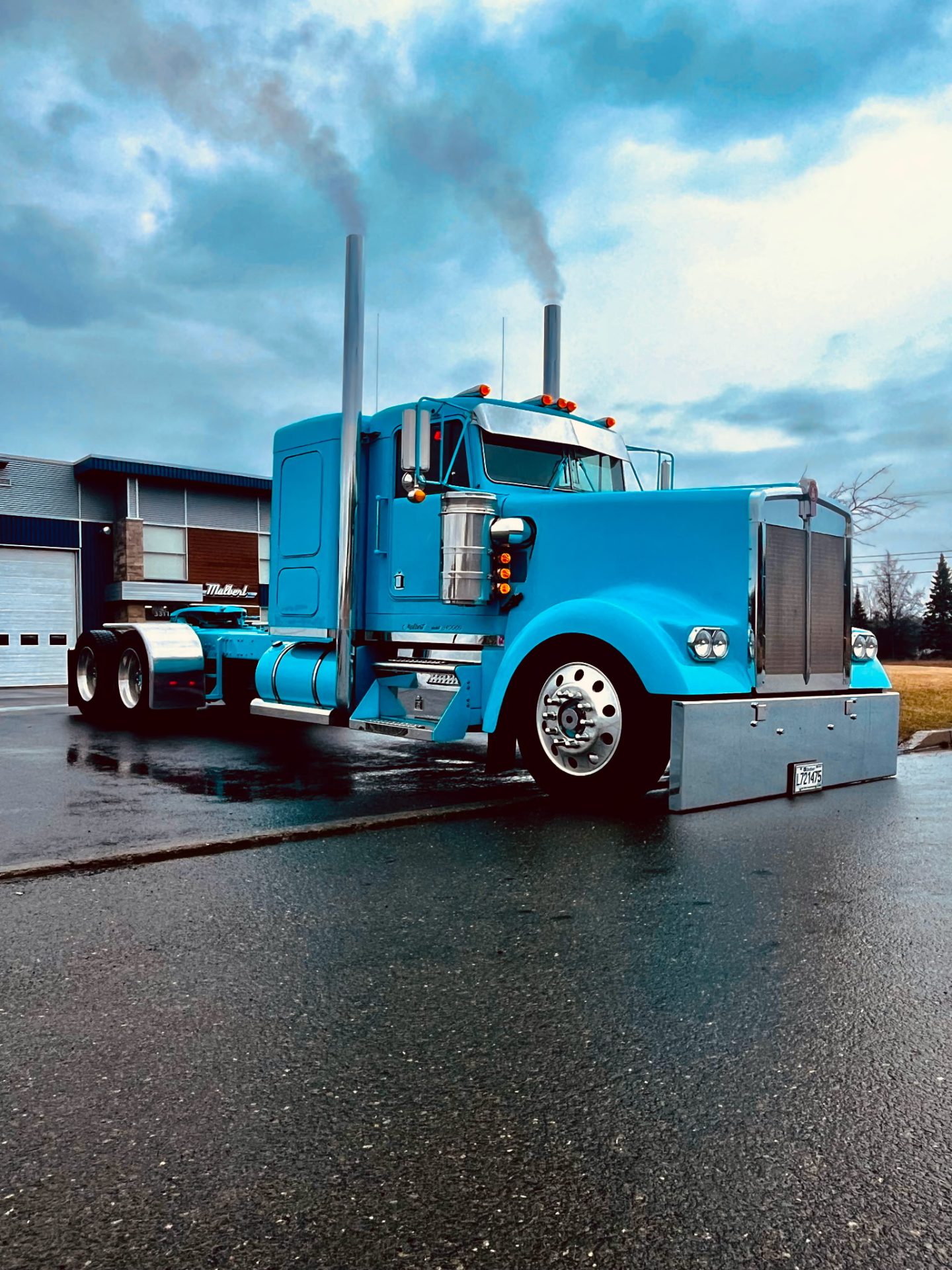 Kenworth W900_1