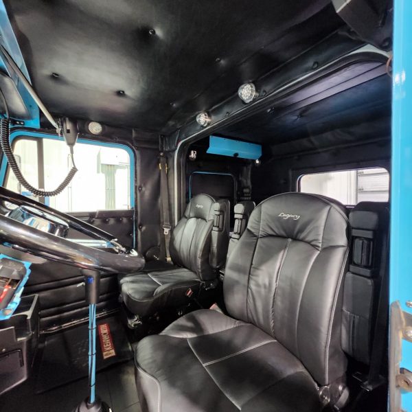 Kenworth W900_10