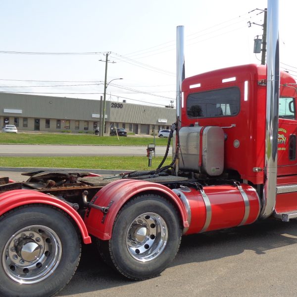 Peterbilt 389 2021