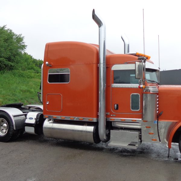 Peterbilt 389 2020
