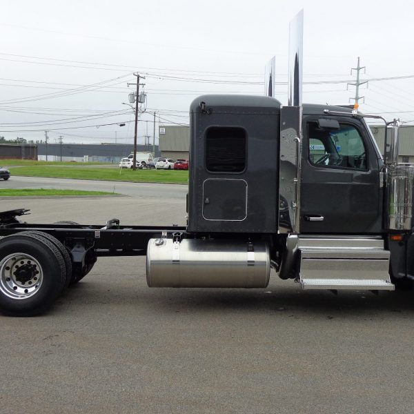 2026 Peterbilt 589 – 14,600 x 46,000 lbs – Multiple units available