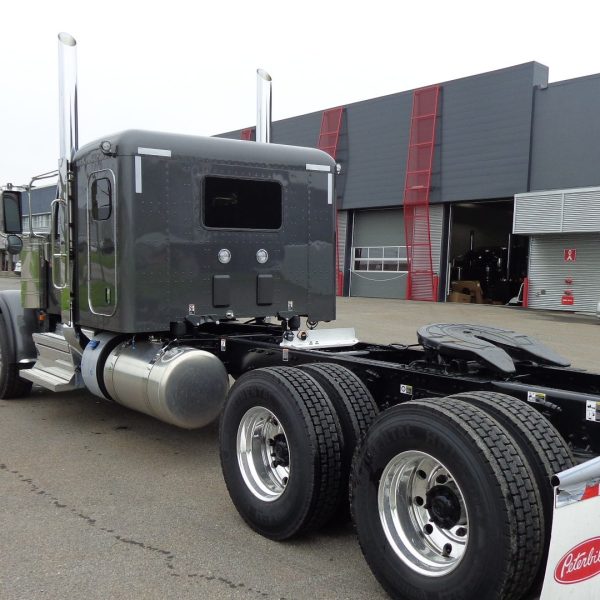 2026 Peterbilt 589 – 14,600 x 46,000 lbs – Multiple units available