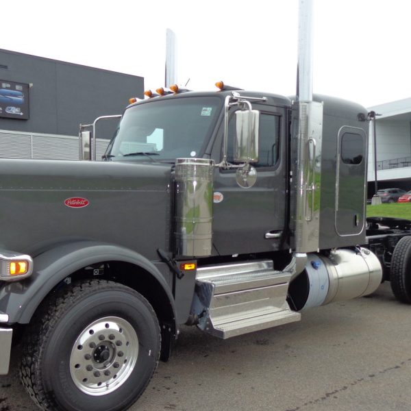 2026 Peterbilt 589 – 14,600 x 46,000 lbs – Multiple units available