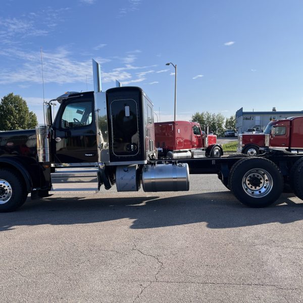 2026 Peterbilt 589 - Black Cherry