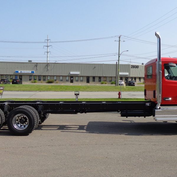 2026 Peterbilt 548 - Rouge Viper