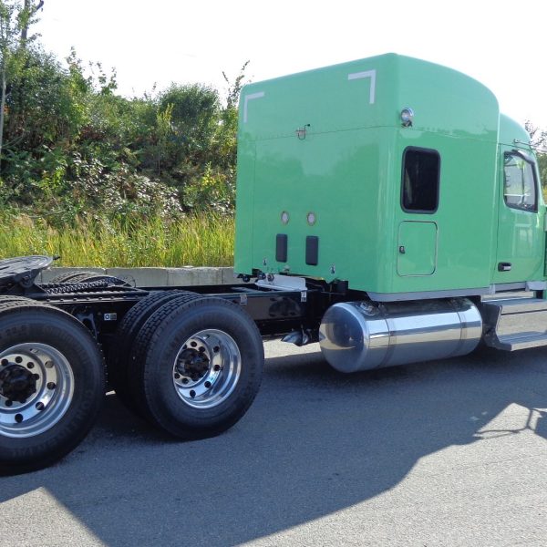 2026 Peterbilt 589 - Vert pomme