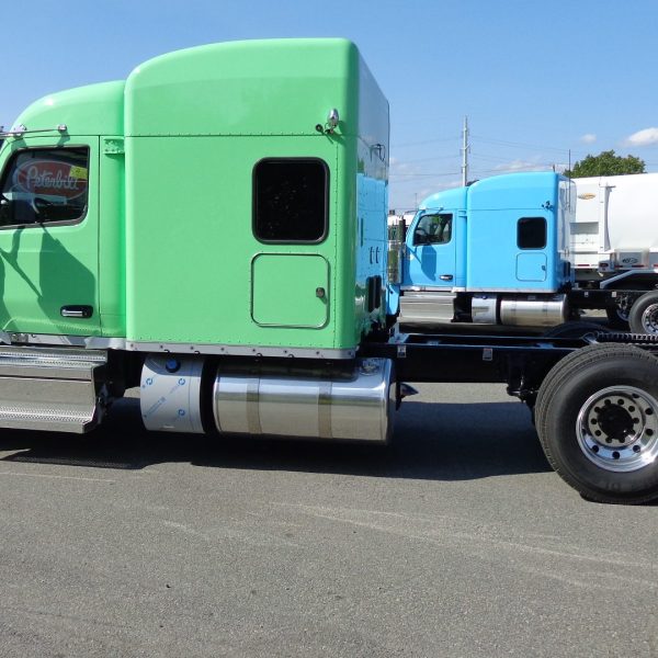 2026 Peterbilt 589 - Vert pomme