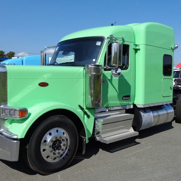 2026 Peterbilt 589 - Vert pomme