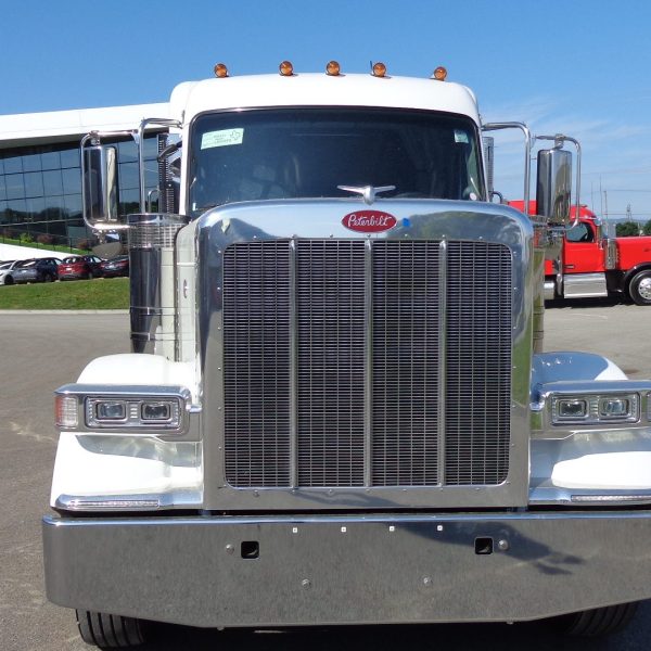2026 Peterbilt 589 - Blanc