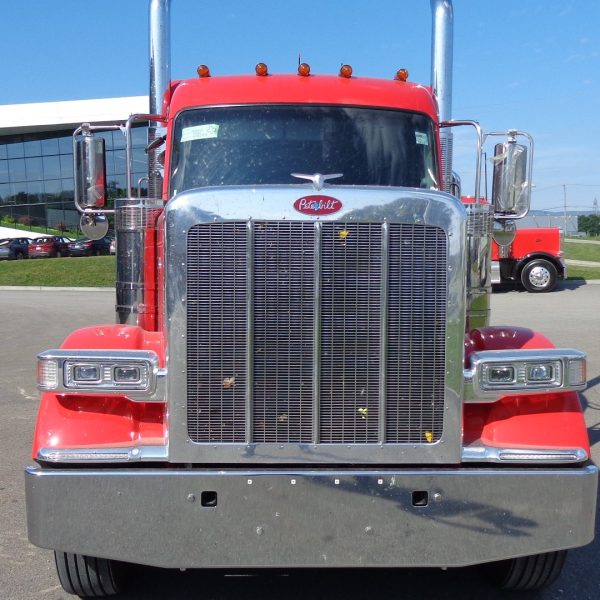 2026 Peterbilt 589 - Rouge Viper