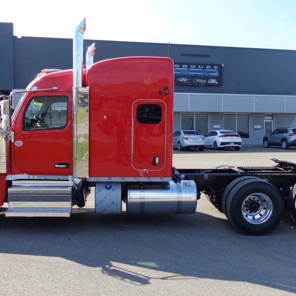 2026 Peterbilt 589 - Rouge Viper