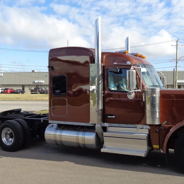 2026 Peterbilt 589