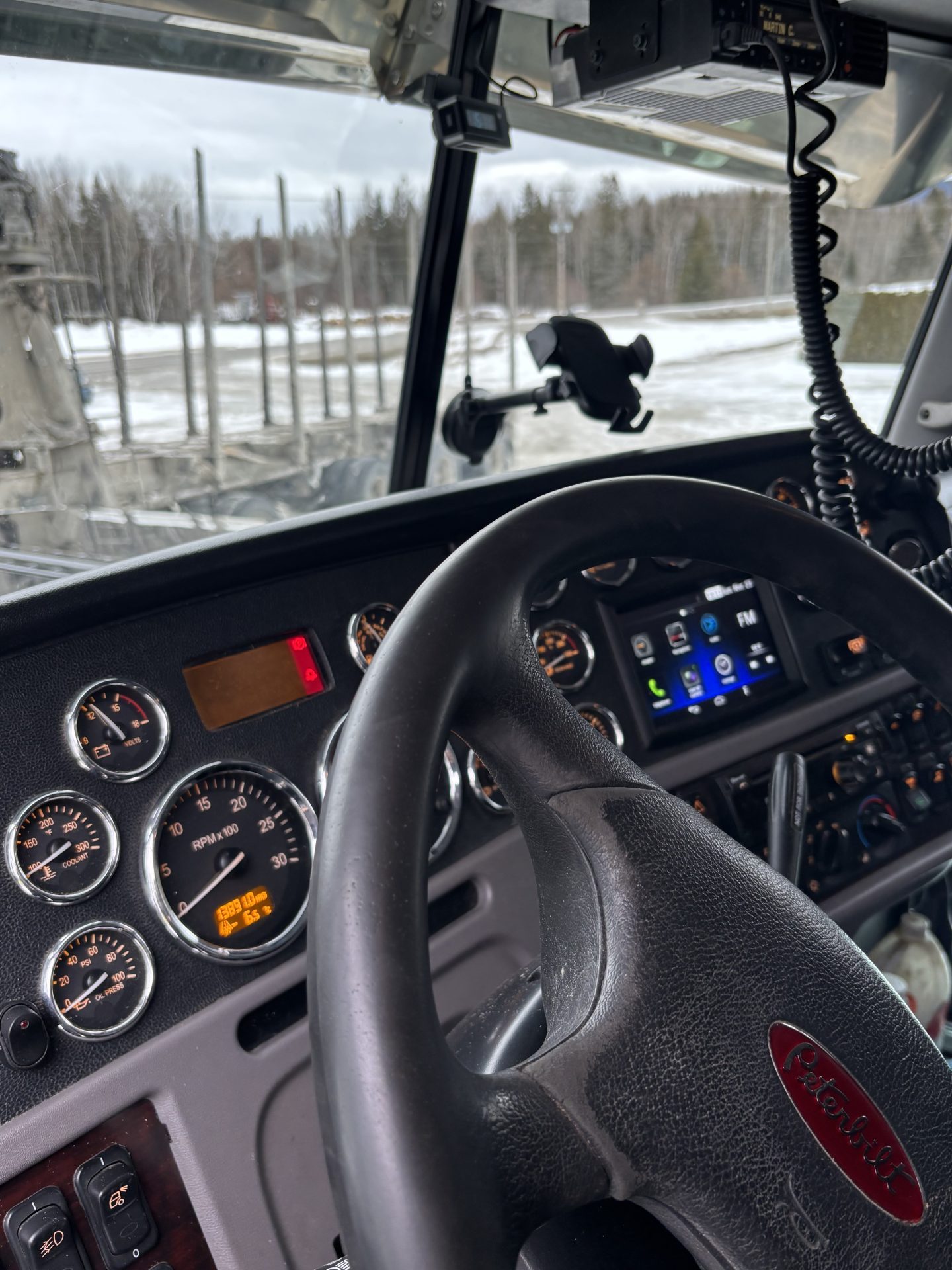 2022 Peterbilt 389 14,6 x 46.000 lbs FULL LOCK