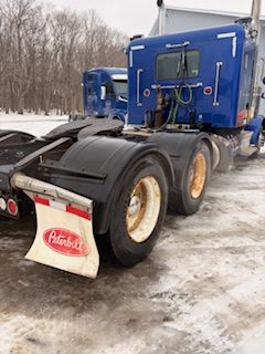 Peterbilt 389 2020 capot 123''