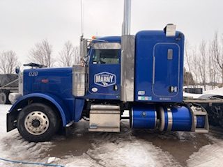 Peterbilt 389 2020 capot 123''